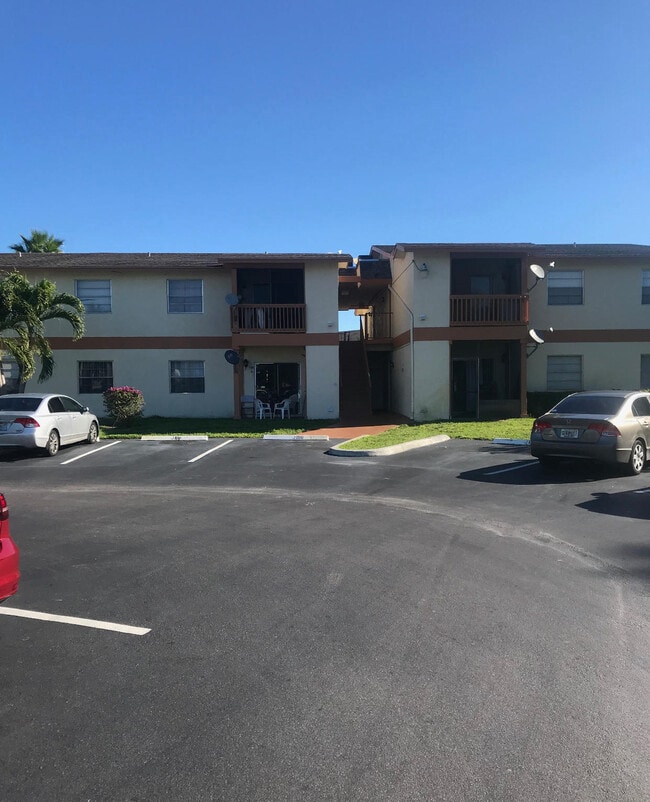 Primary Photo - 1830 Abbey Rd