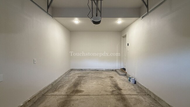Building Photo - Luxury Meets Nature for this 3 BD | 2.5 BA...
