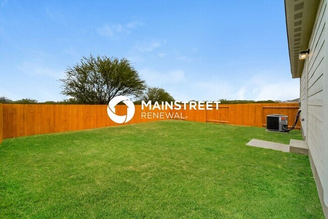 Building Photo - 3 Bedroom Pet-Friendly Home in New Braunfe...