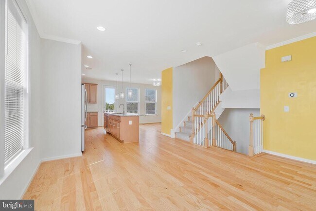 Building Photo - 42502 Dogwood Glen Square