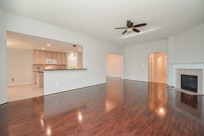 Building Photo - 18714 Flagstone Creek Rd