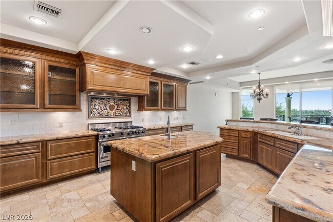 Building Photo - 9103 Alta Dr