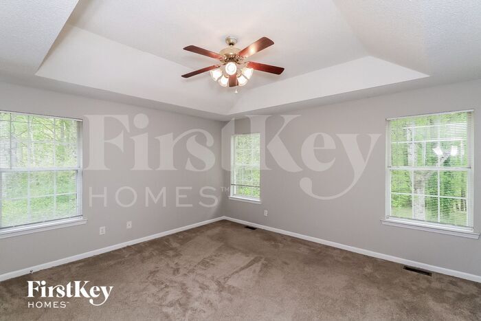Building Photo - 6284 Sayre Dr NW
