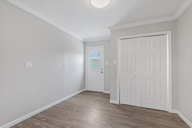 Building Photo - 3518 Avenue H