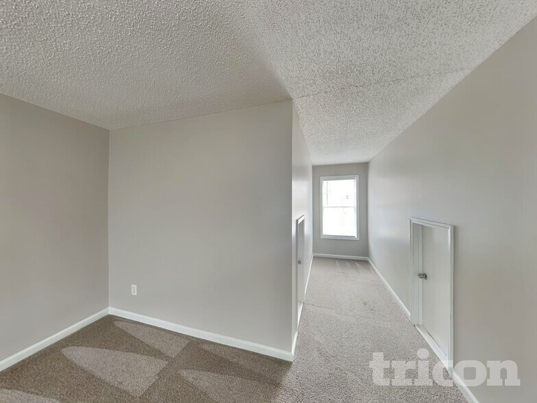 Building Photo - 11203 Chelsea Ln