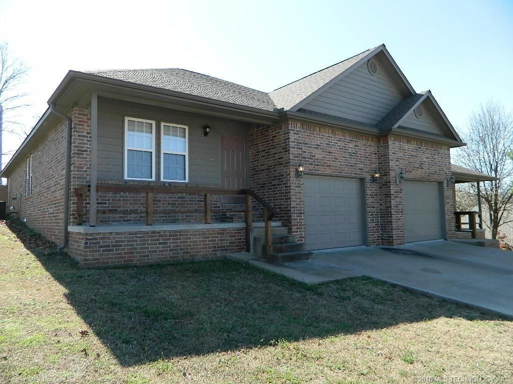 Building Photo - 610 Rolling Hills Dr