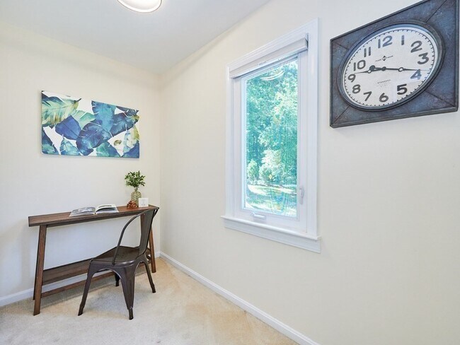 Building Photo - 35 Drummer Boy Way