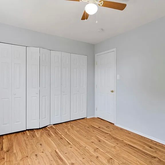 Building Photo - 8221 Tomlinson Ct