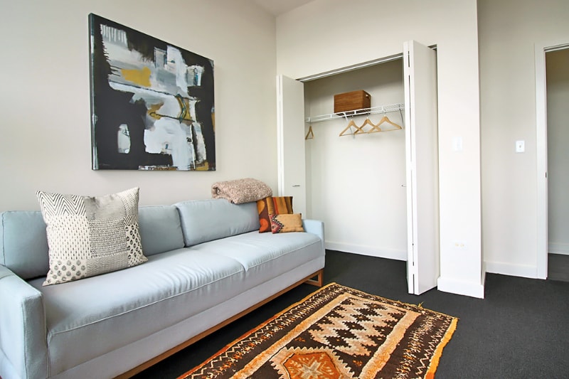 Building Photo - 2148 S Indiana Ave