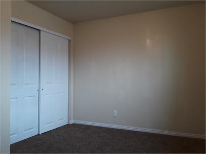 Building Photo - Wonderful Ogden Duplex