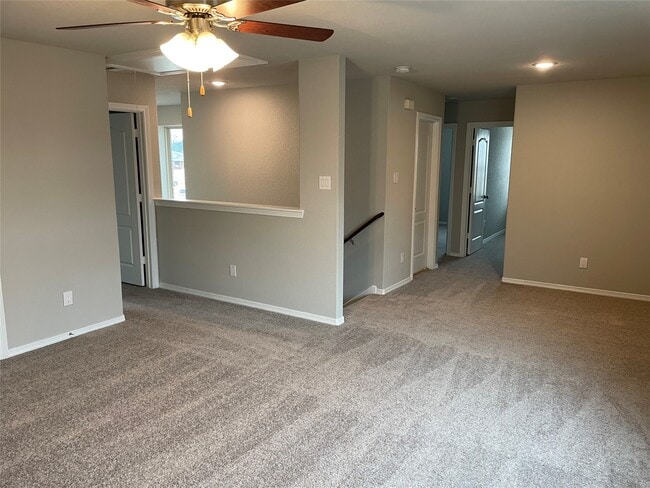 Building Photo - 822 Redinger Ridge Dr