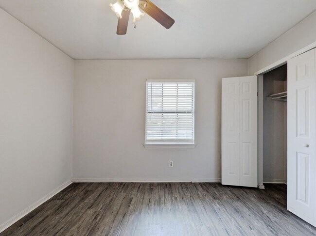 Building Photo - 602 Heritage Hill Dr