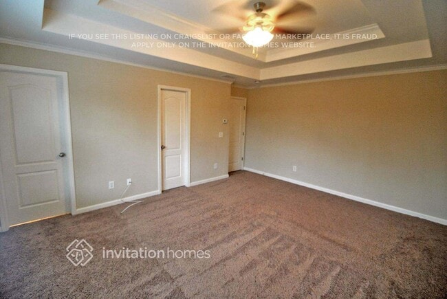 Building Photo - 649 Royal Crest Ct