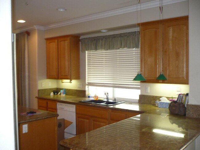 Building Photo - Quality home in Rancho Del Rey