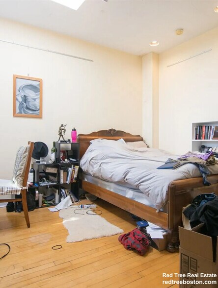 Building Photo - 231 Harvard St