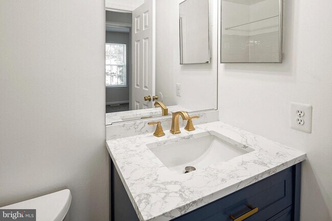 Building Photo - 1259 Stockport Ct