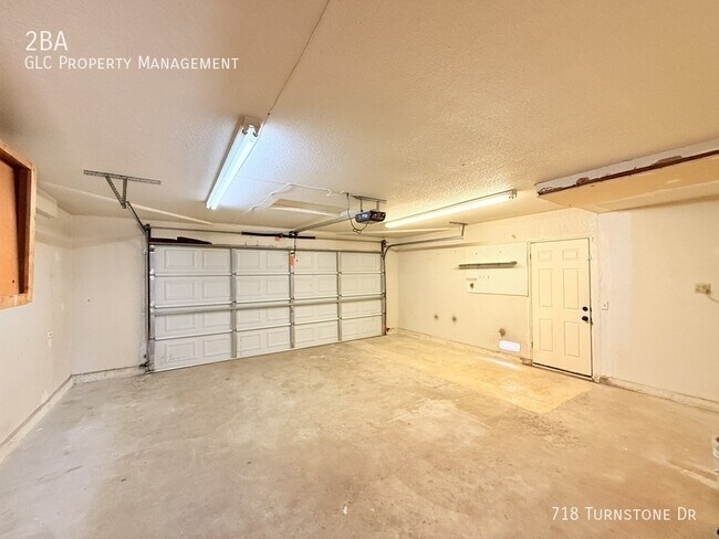 Building Photo - 718 Turnstone Dr