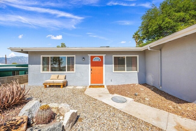 Building Photo - 13215 Deodar Ave