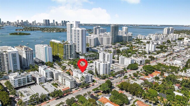 Building Photo - 1250 Alton Rd