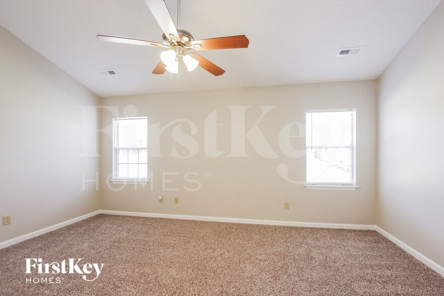 Building Photo - 3105 Denhem Ct