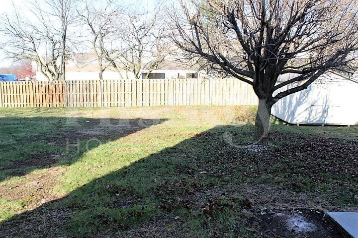 Building Photo - 3624 Fredricksburg Dr