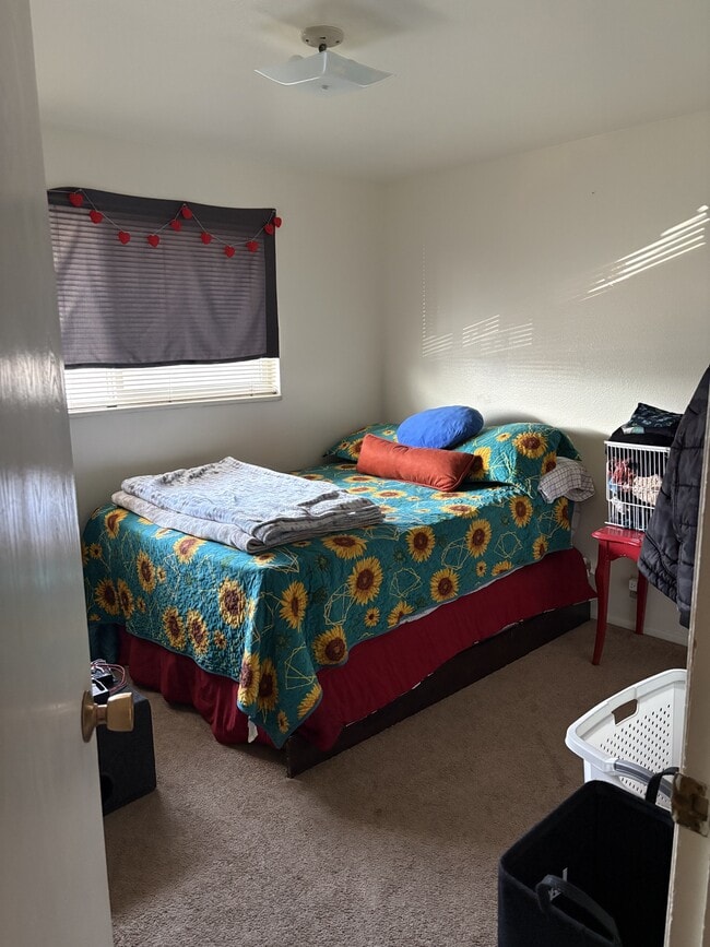 Building Photo - 1748 S 500 E