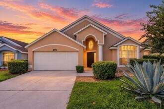 Building Photo - 15746 Autumn Glen Ave