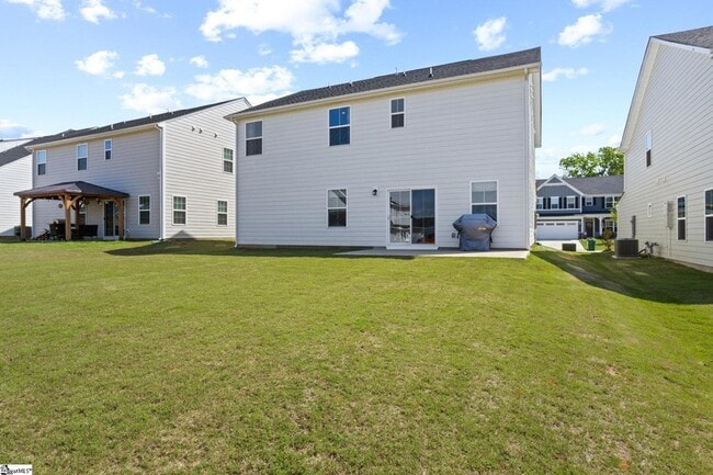 Building Photo - 680 Lady Fern Dr