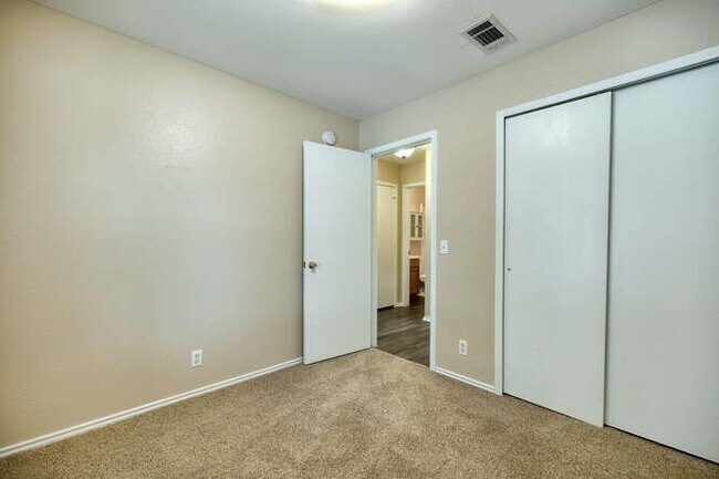 Building Photo - 244 LANGLEY None