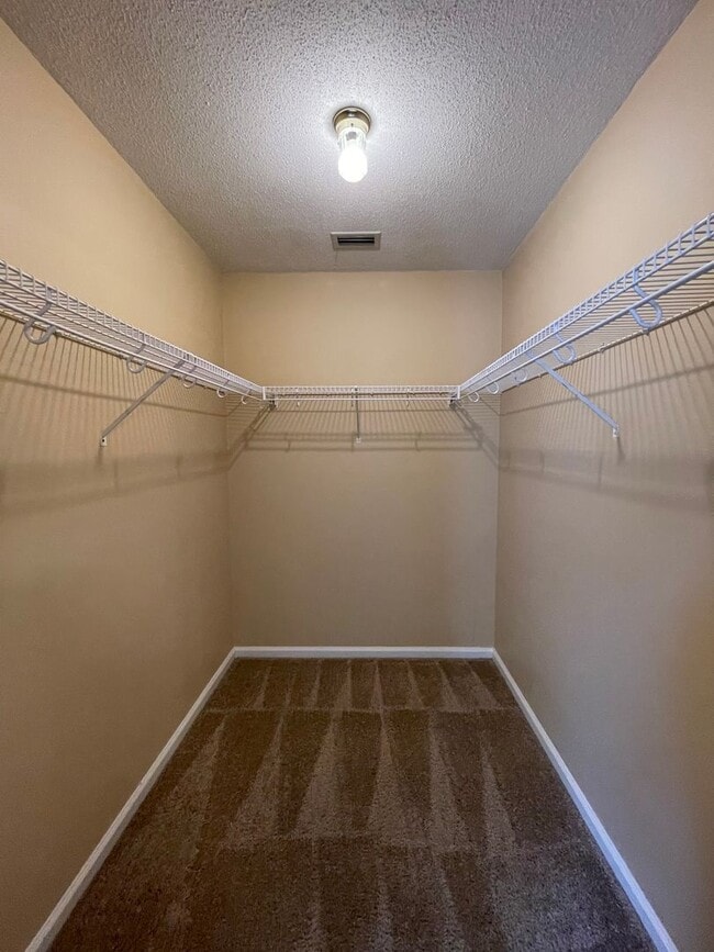 Building Photo - Quail Hollow Subdivision -  $300 OFF FIRST...