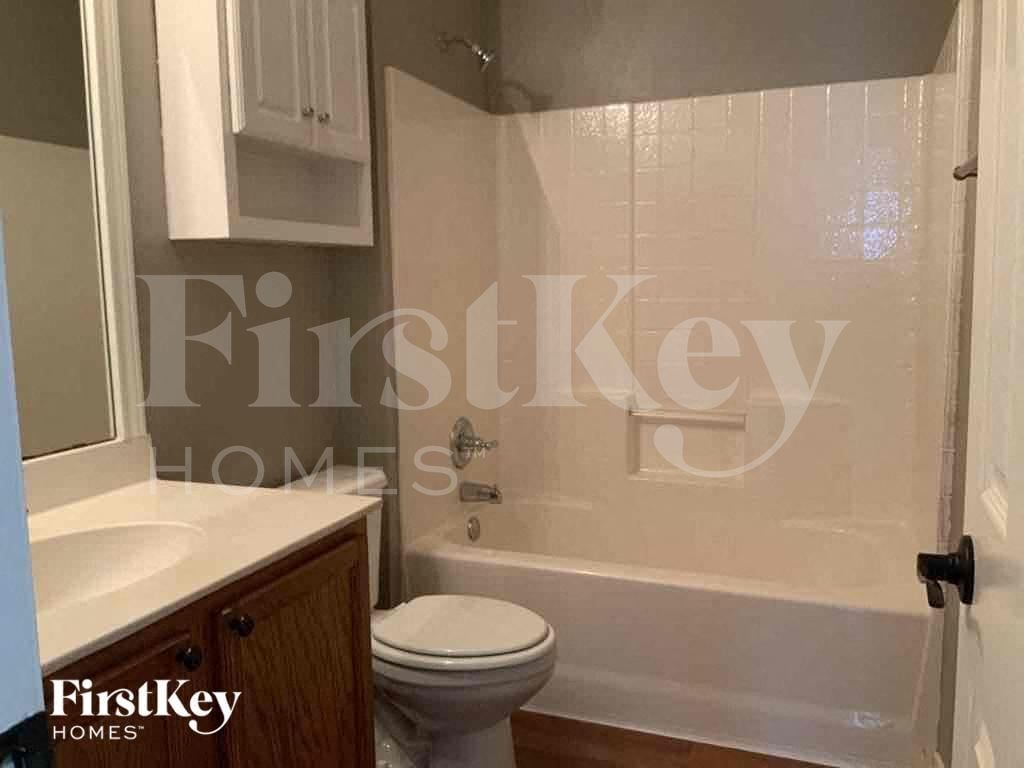 Building Photo - 3512 Big Horn Trail