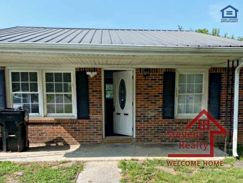 Building Photo - 540 McQuade Cir