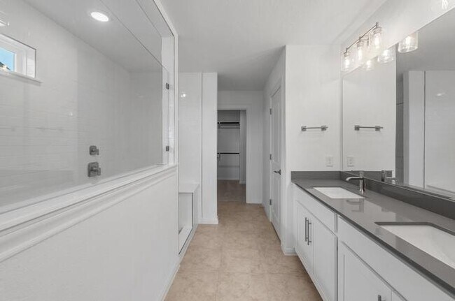 Building Photo - 140 Inlet Ln