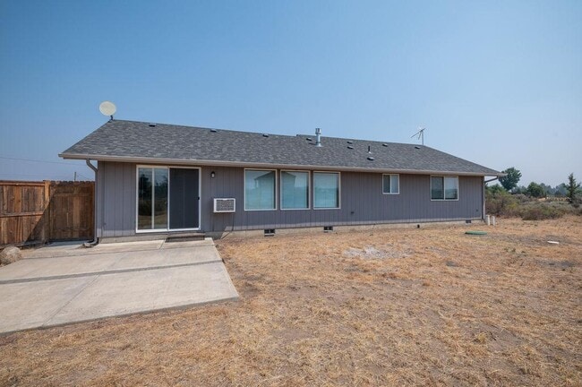 Building Photo - 66929 Lance Rd