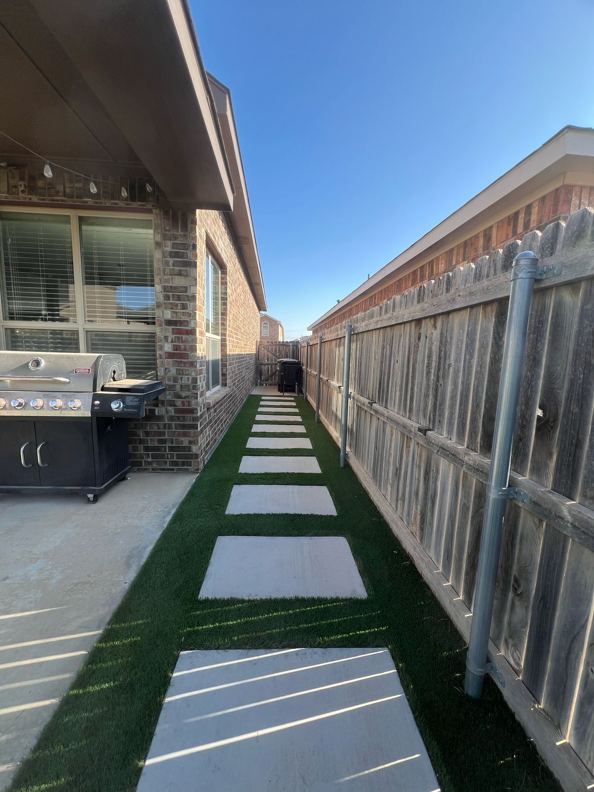 Building Photo - 803 Founders Rd