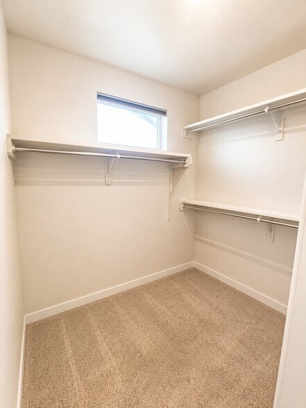 Building Photo - 4702 W Talavera Wy