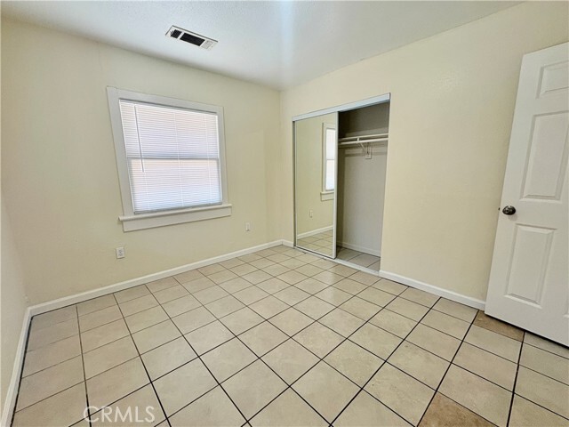 Building Photo - 1360 Poplar St