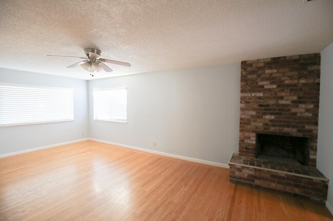 Building Photo - Floresta Gardens San Leandro Ranch Home
