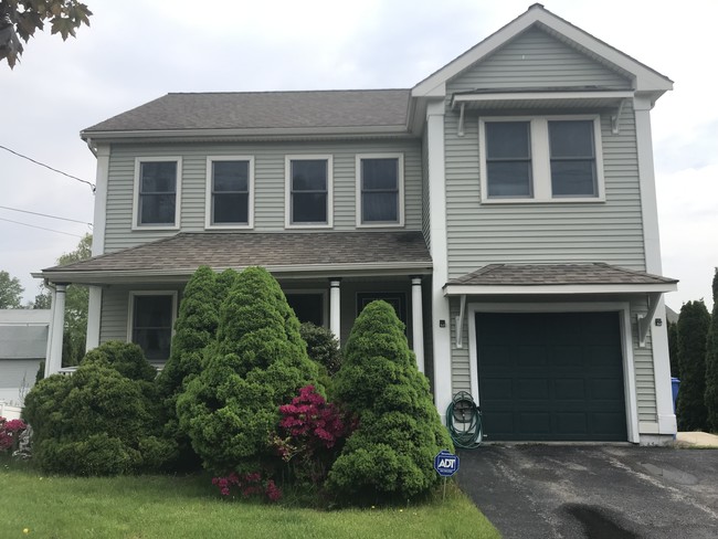 Primary Photo - 671 Trapelo Rd