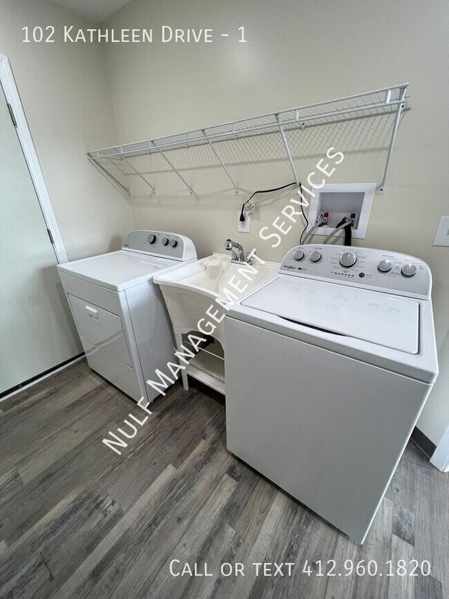 Building Photo - 102 Kathleen Dr