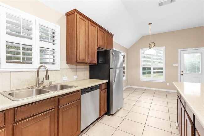 Building Photo - 8318 Lemonmint Meadow Dr