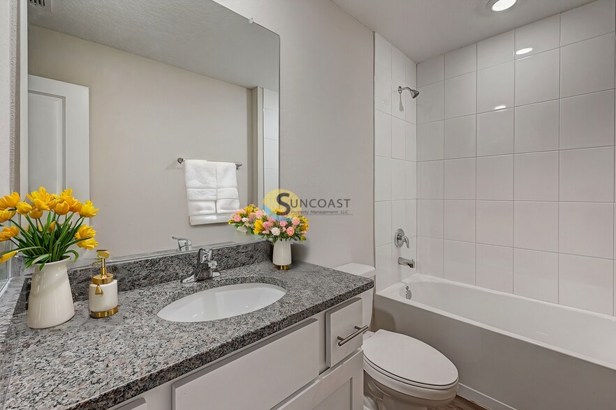 Building Photo - 1516 Yelford Cir