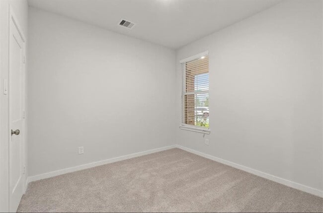 Building Photo - 12927 California Palm Ct