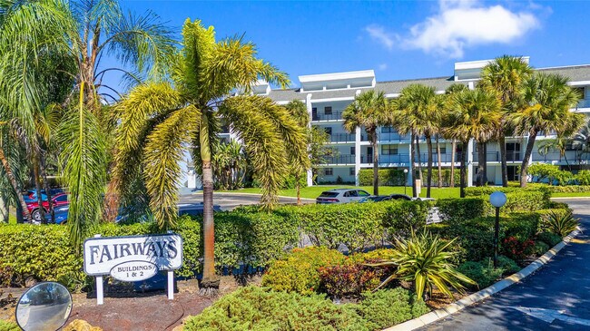 Building Photo - 16051 Blatt Blvd