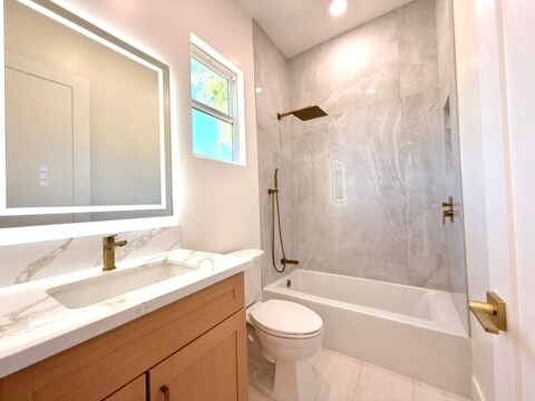 Building Photo - 27445 Cherry Creek Dr