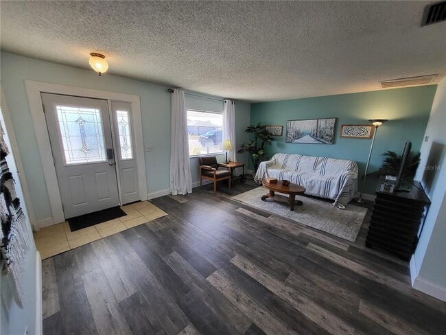 Building Photo - 601 Allegheny Dr