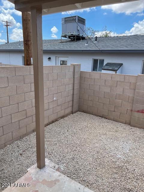 Building Photo - 143 W Pima Ave