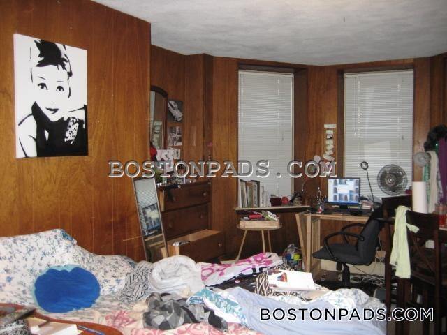 Building Photo - 32 Westland Ave