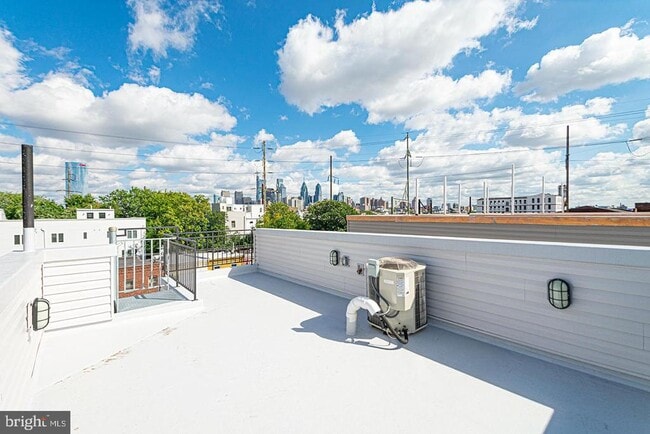 Building Photo - 2535 Annin St