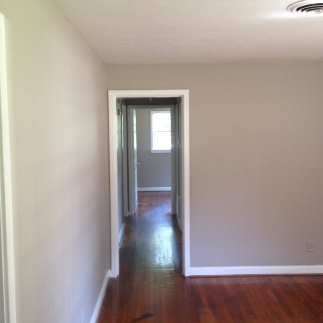 Building Photo - **ON HOLD**Total Electric** East Columbus, GA 3 Bedroom / 1 Bathroom Home for Rent***